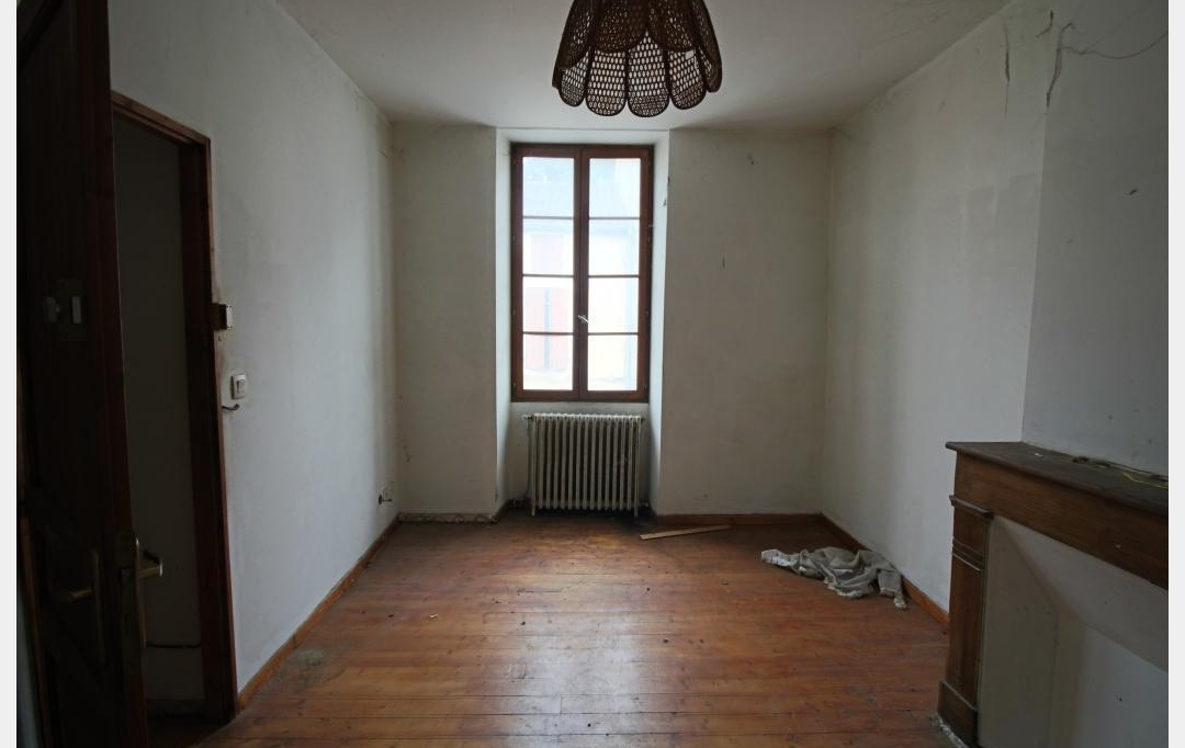 FACTORIMMO : Maison / Villa | PUY-L'EVEQUE (46700) | 187 m2 | 75 600 € 