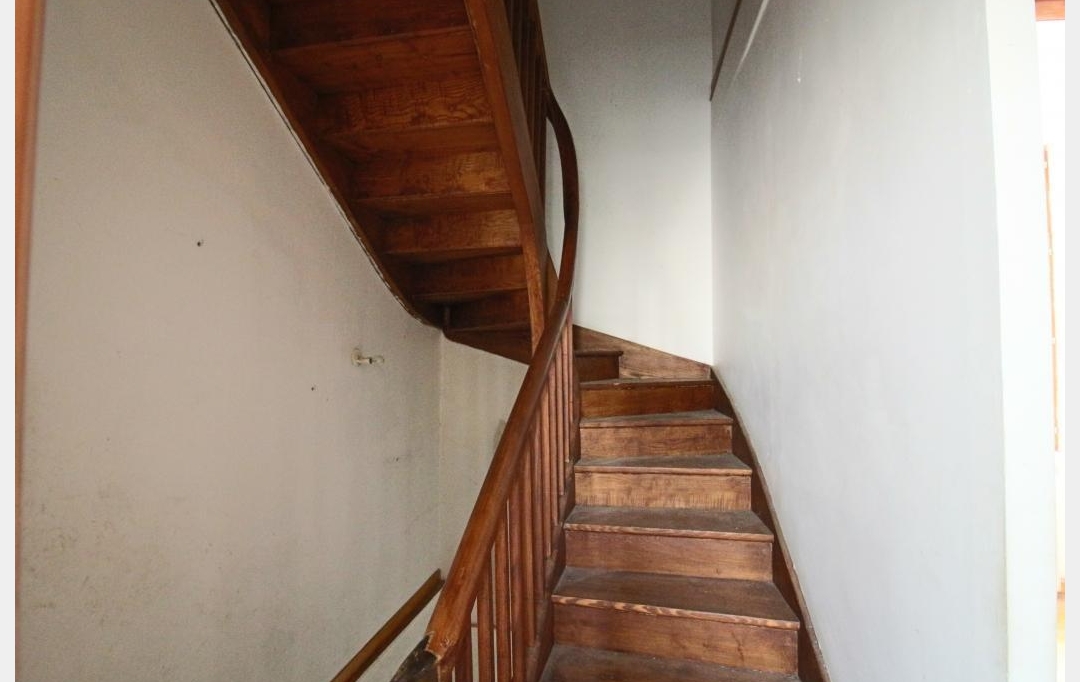 FACTORIMMO : Maison / Villa | PUY-L'EVEQUE (46700) | 187 m2 | 75 600 € 