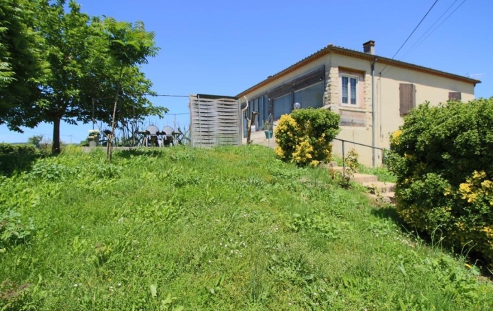 Maison   PUY-L'EVEQUE  117 m2 178 000 € 